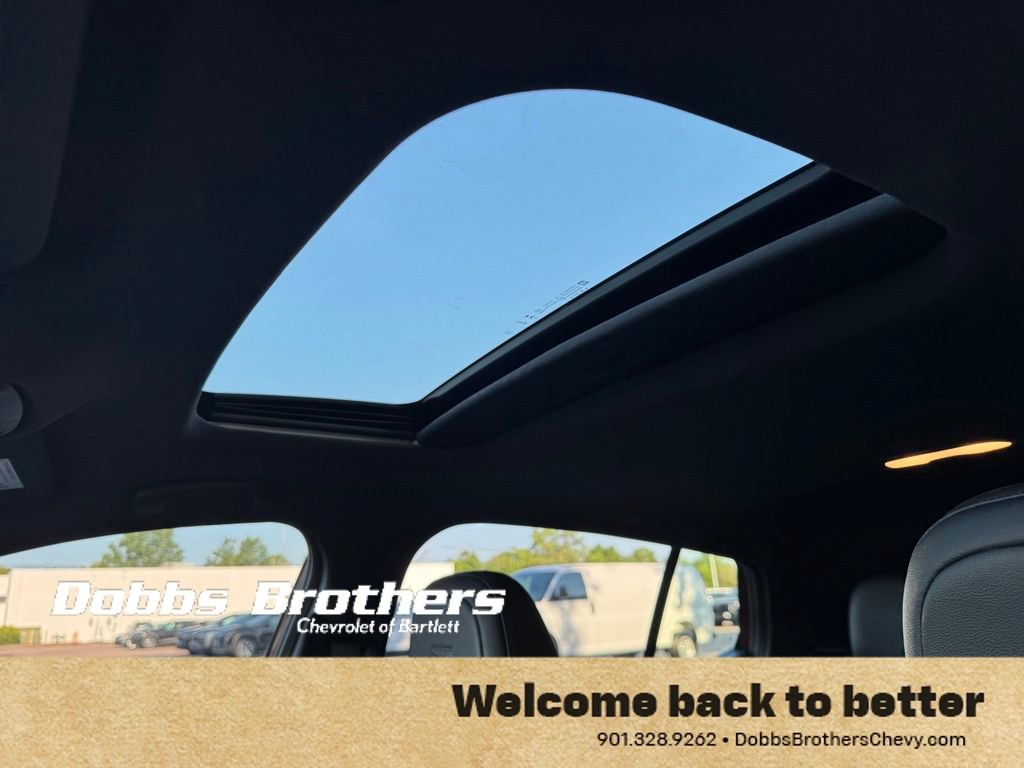 Used 2024 Buick Envista Sport Touring w/ Convenience I Package FWD image 32