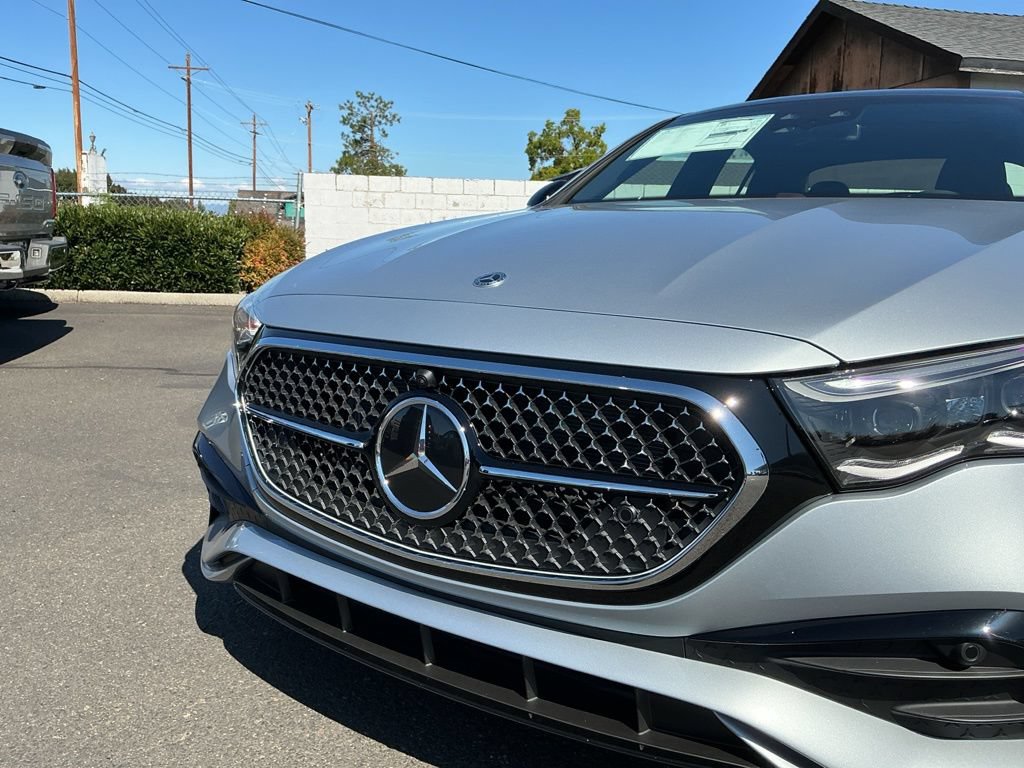 New 2027 Mercedes-Benz E 450 4MATIC Sedan image 4