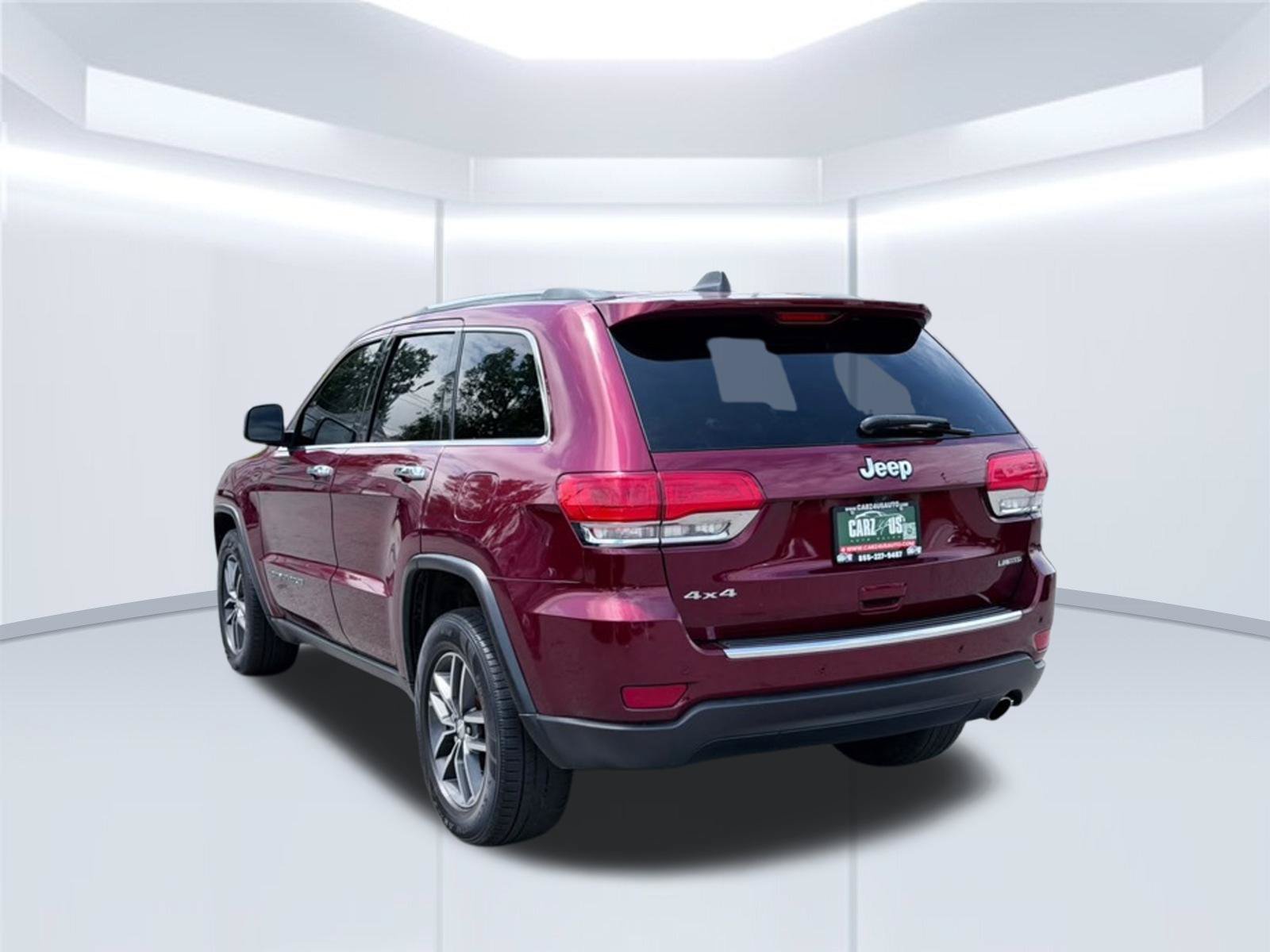 Used 2018 Jeep Grand Cherokee Limited AWD/4WD image 10
