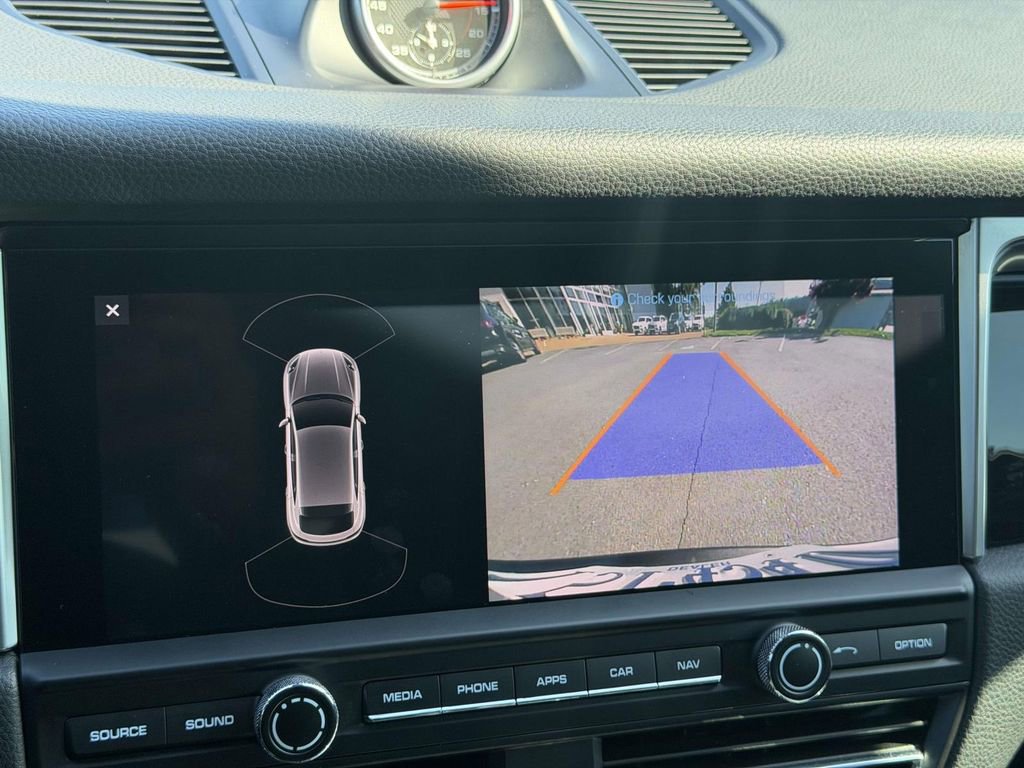 Used 2019 Porsche Macan S image 4