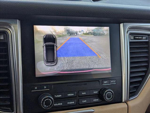 Used 2018 Porsche Macan image 14