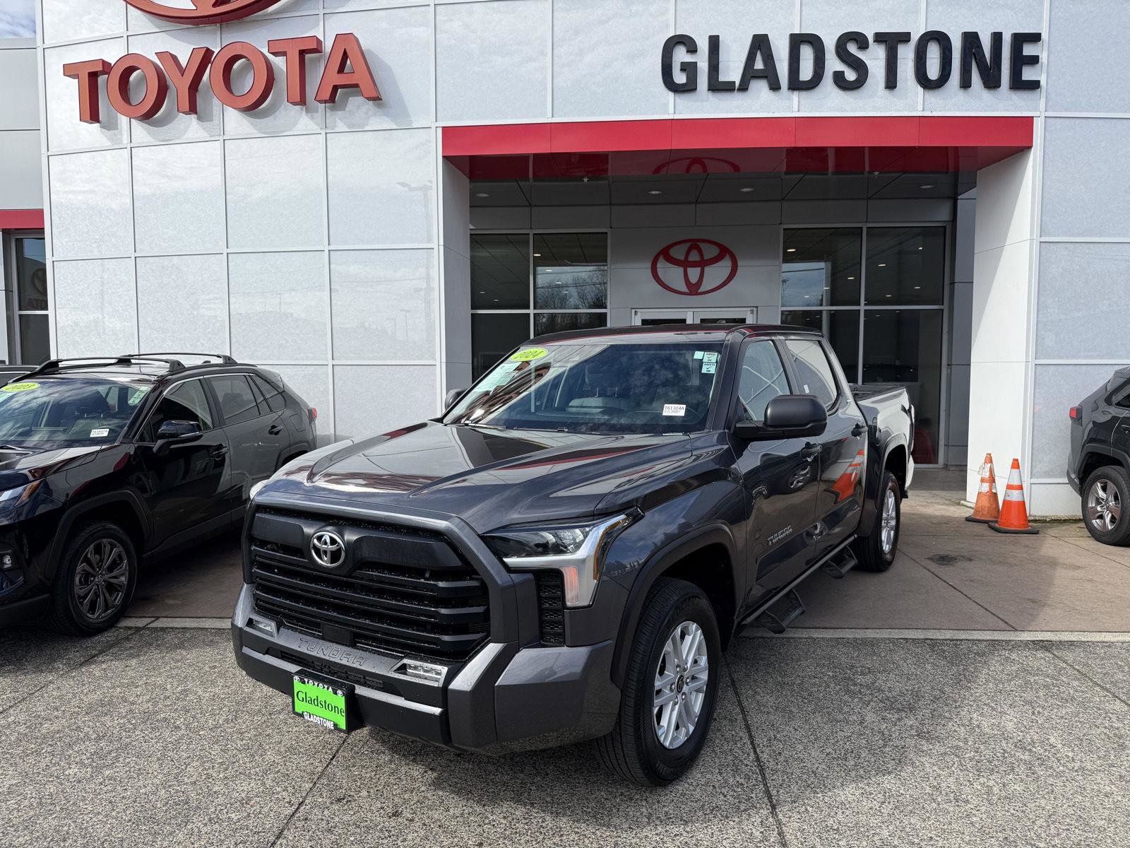 Used 2024 Toyota Tundra SR5 AWD/4WD image 1