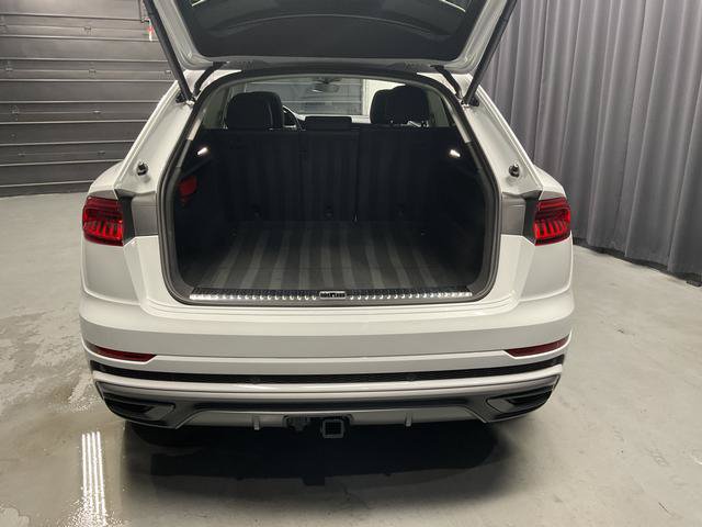 Used 2023 Audi Q8 Premium Plus AWD/4WD image 6