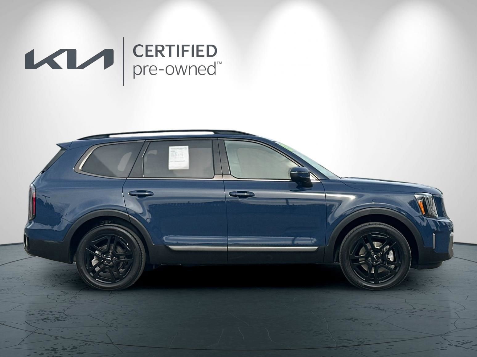Certified 2023 Kia Telluride EX X-Line image 3