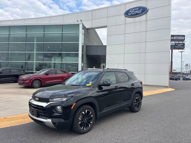 Used 2023 Chevrolet TrailBlazer LT image 1
