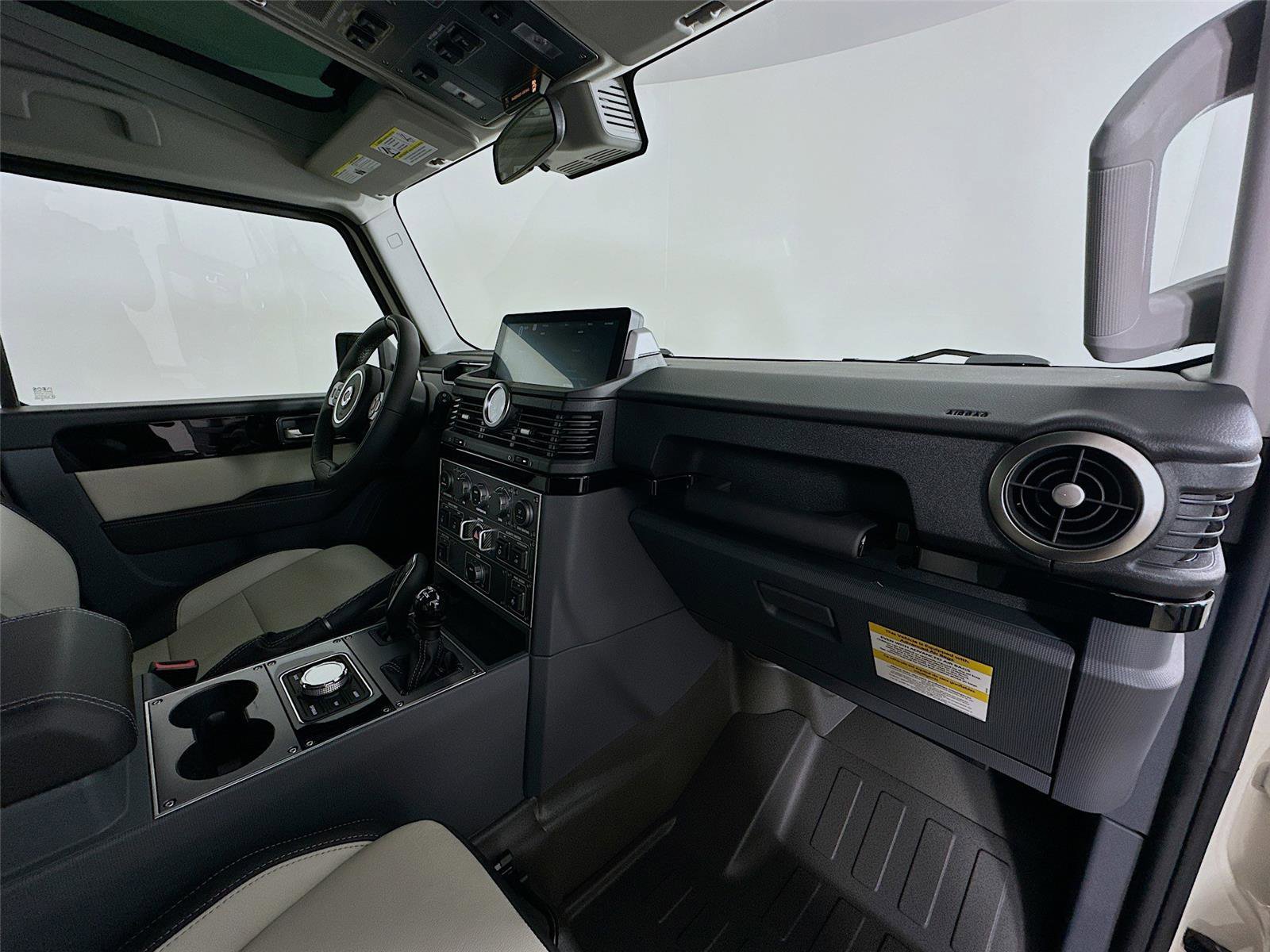 New 2025 INEOS Grenadier Fieldmaster Edition image 51