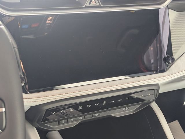 New 2026 Jeep Cherokee Limited image 14