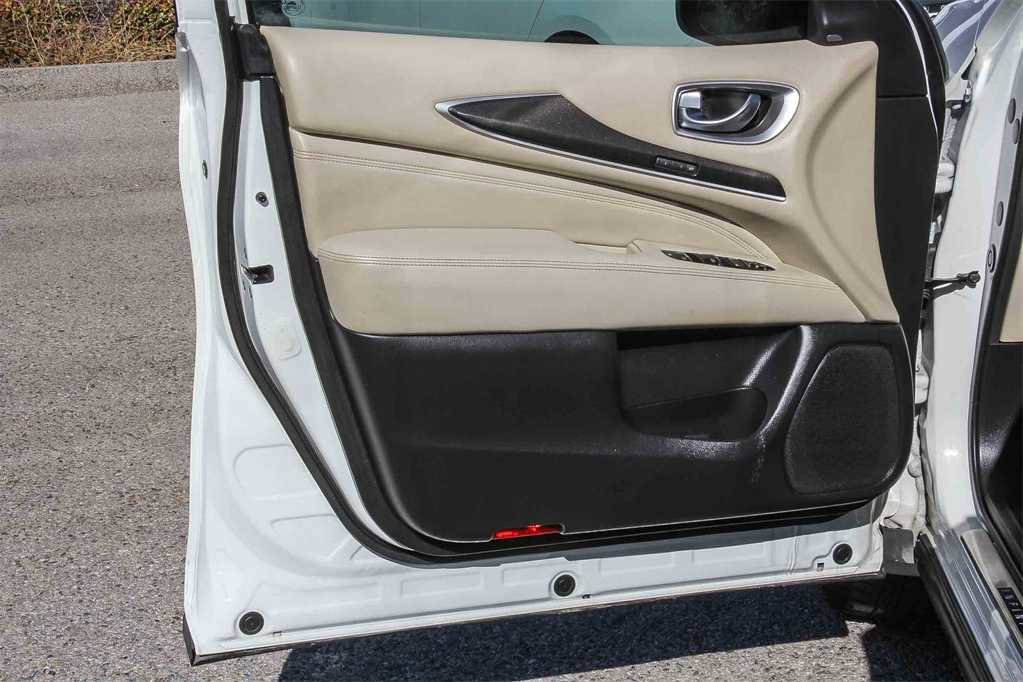 Used 2017 INFINITI QX60 FWD w/ Premium Plus Package image 22