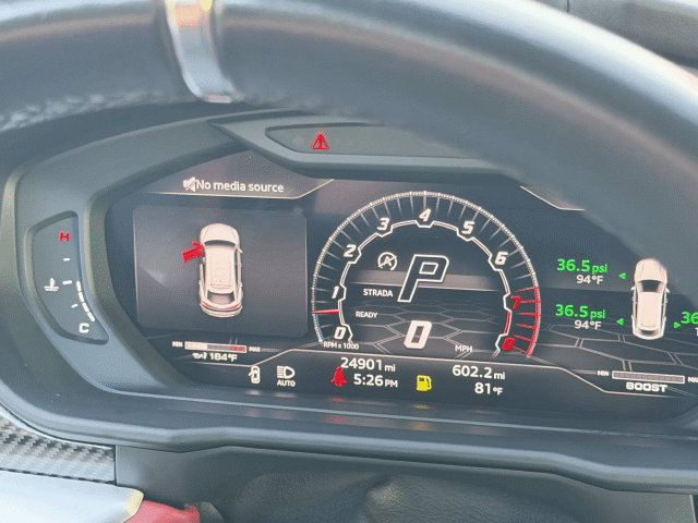 Used 2022 Lamborghini Urus AWD/4WD image 31