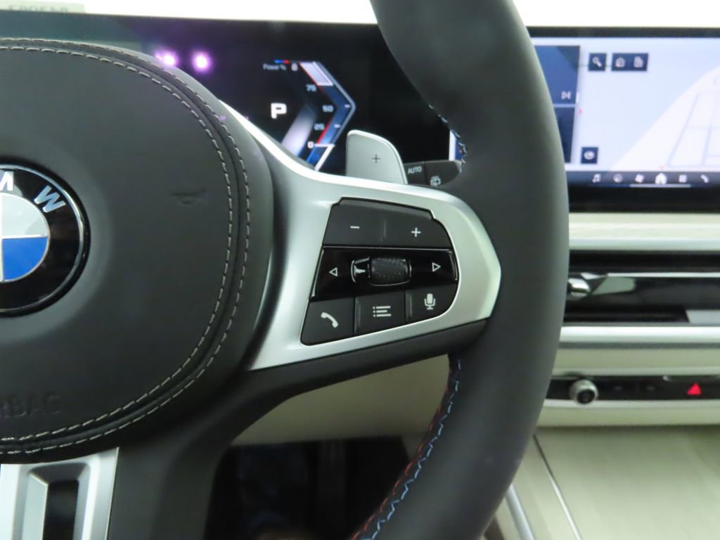 New 2026 BMW X7 M60i image 12