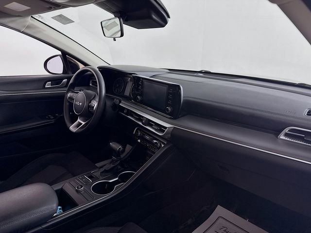 Used 2022 Kia K5 LXS image 26