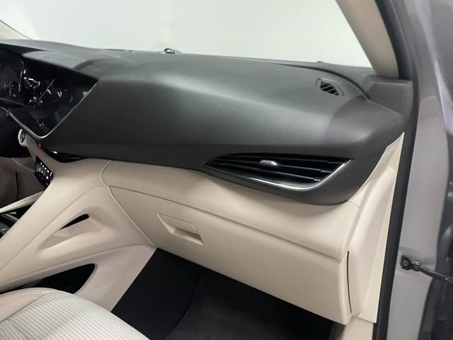 Used 2023 Buick Envision Preferred image 23