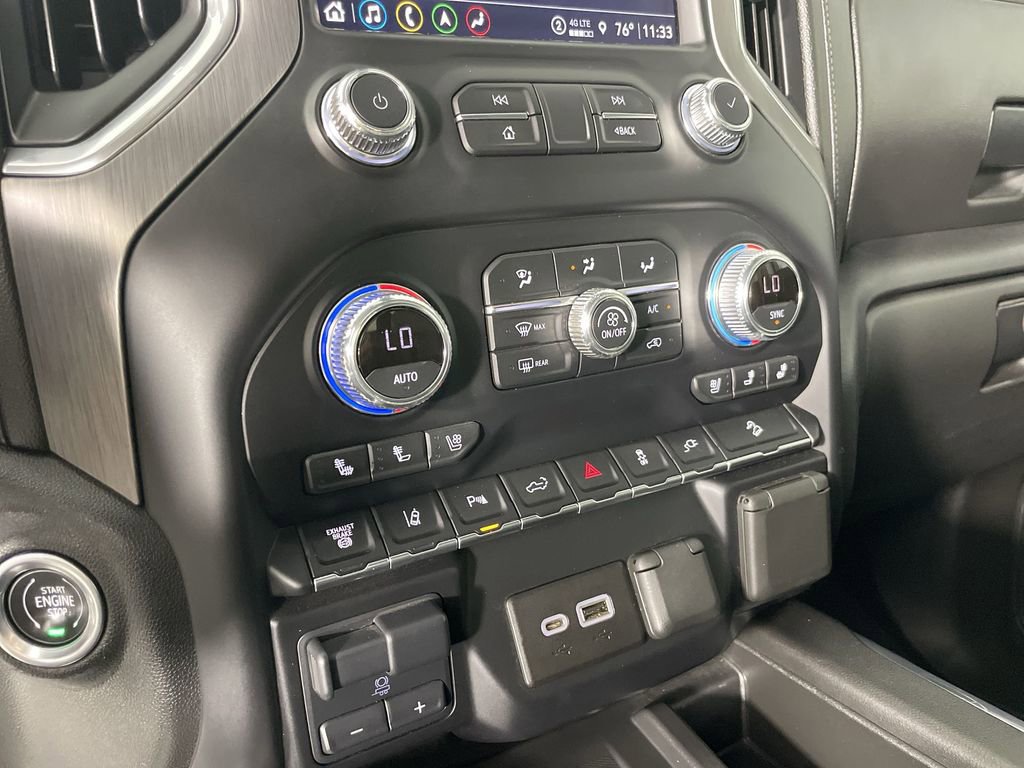 Used 2021 GMC Sierra 3500 Denali w/ Technology Package image 9