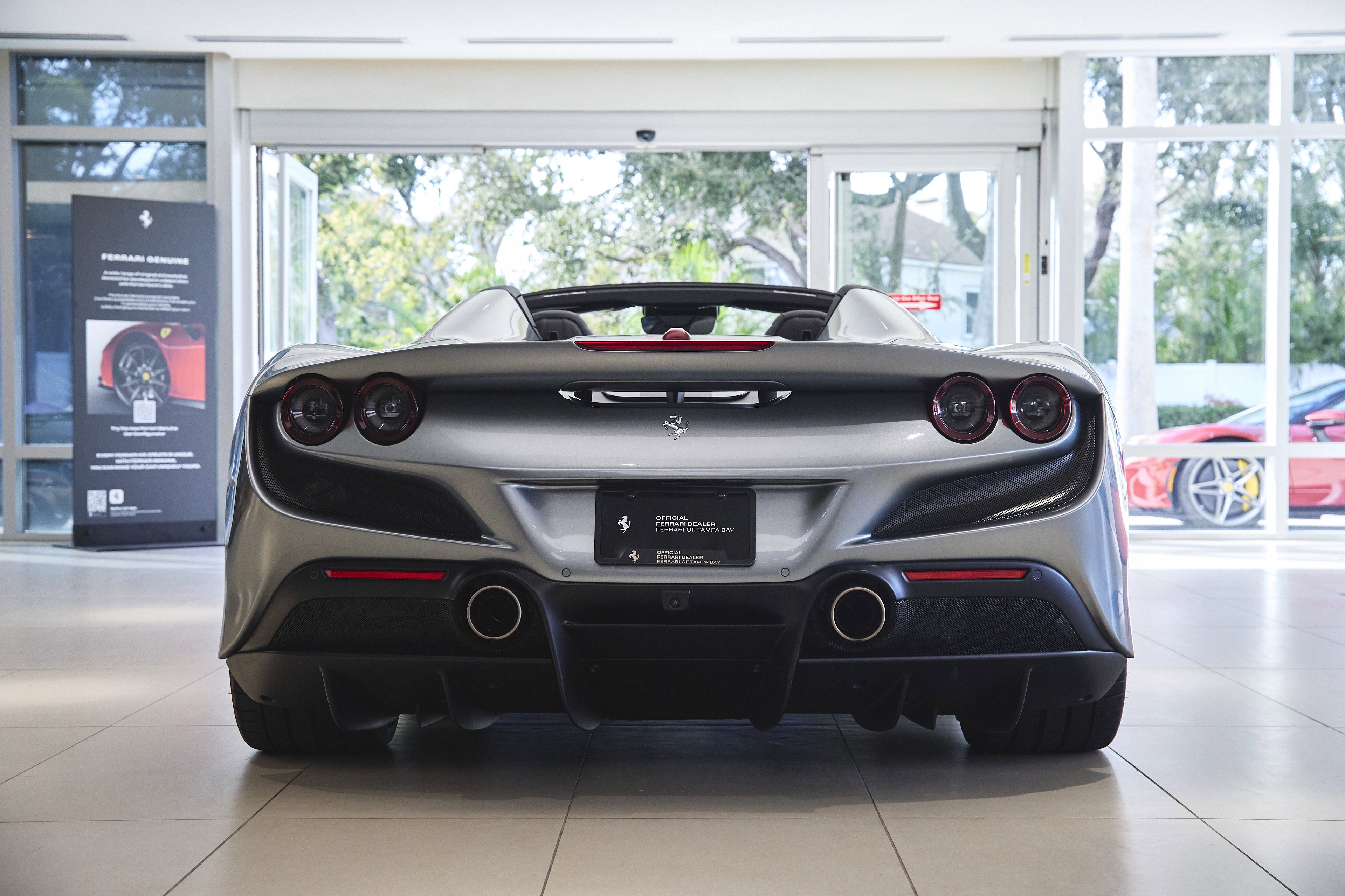 Used 2023 Ferrari F8 Tributo image 25