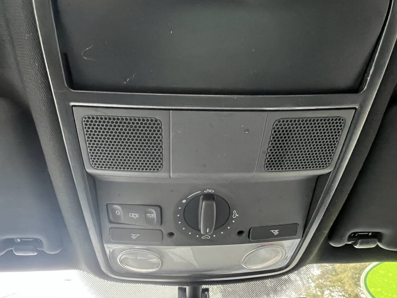 Used 2008 Volkswagen R32 image 21