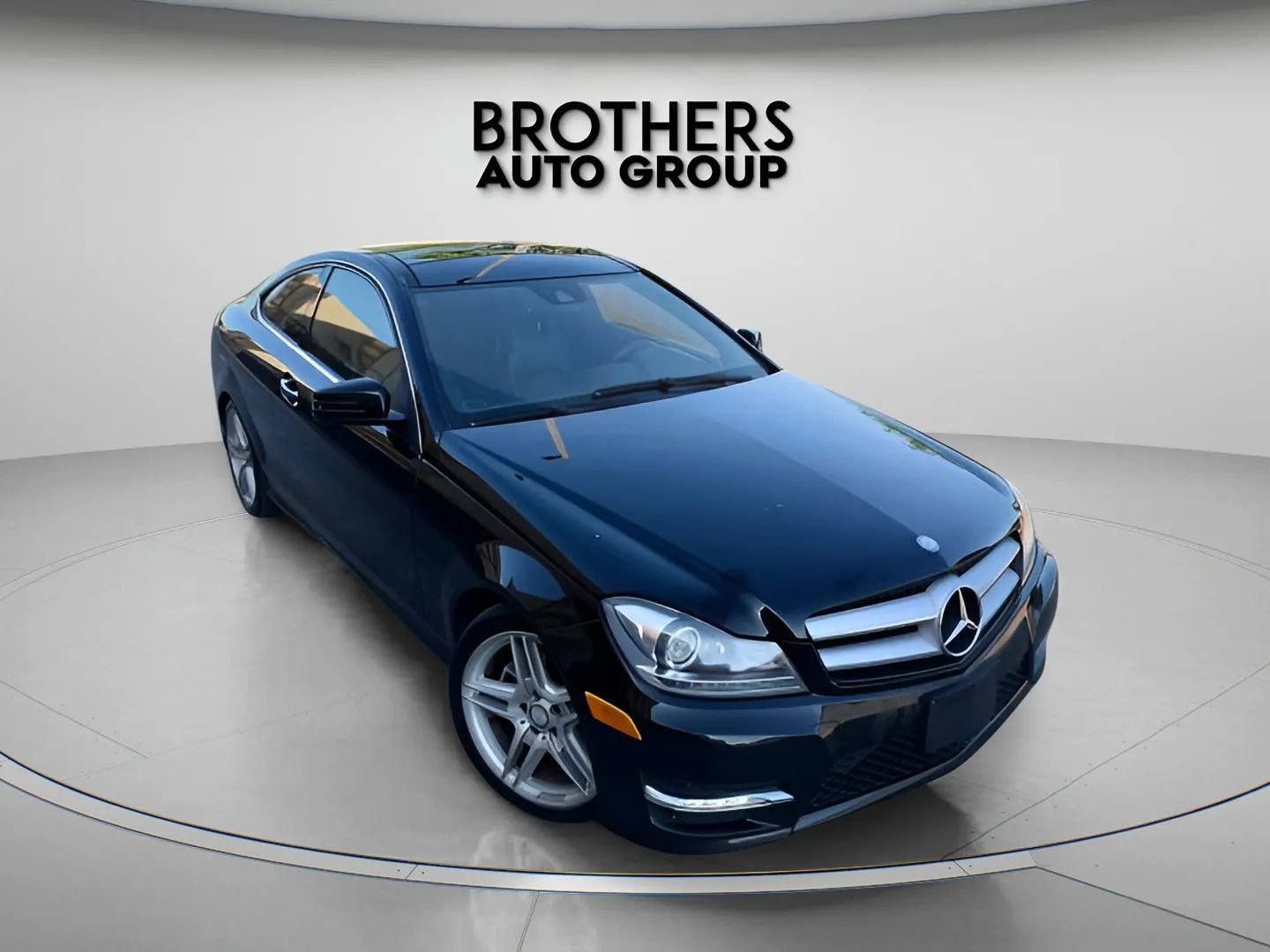 Used 2013 Mercedes-Benz C 250 Coupe image 1