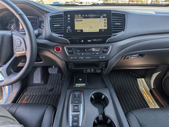 Used 2025 Honda Passport TrailSport image 21