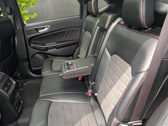 Used 2023 Ford Edge ST-Line AWD/4WD image 25