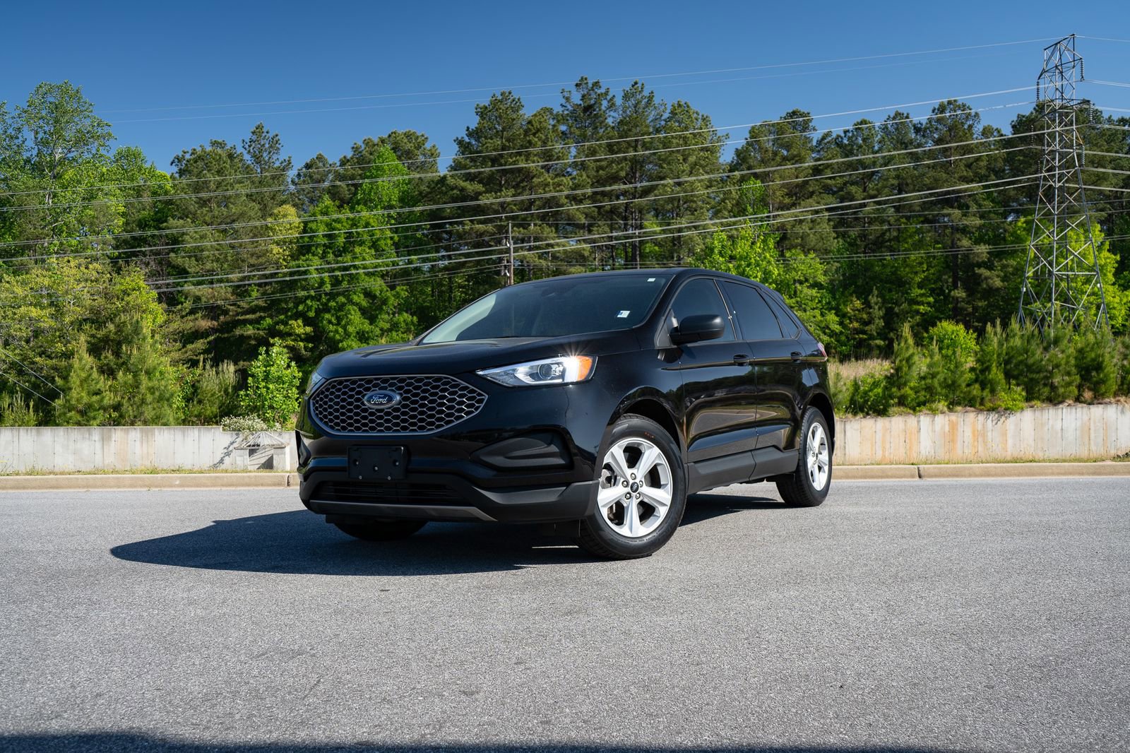 Used 2023 Ford Edge SE AWD/4WD image 1