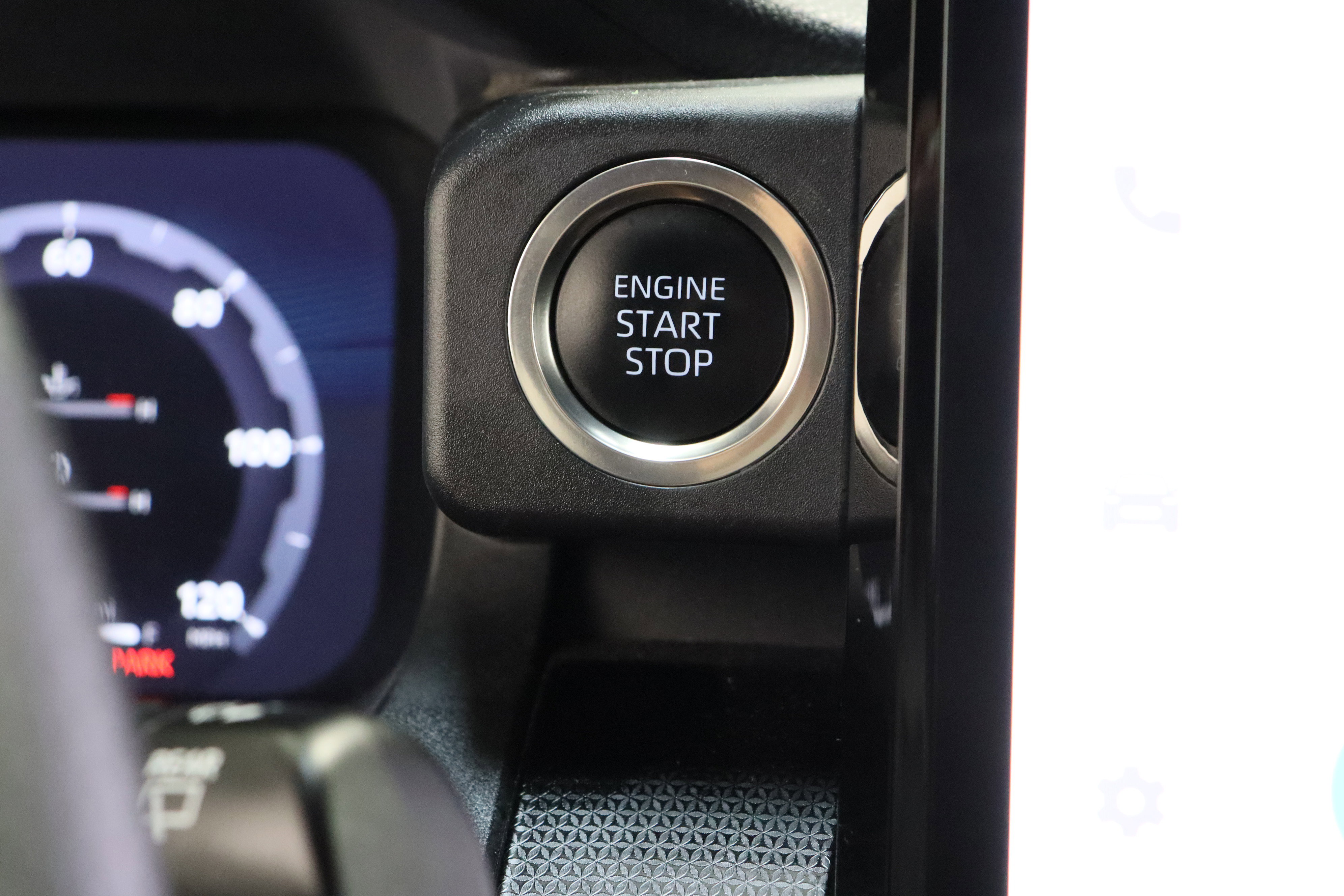 Certified 2025 Toyota 4Runner Limited image 18