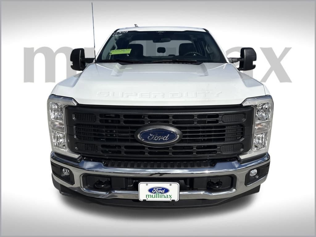 New 2026 Ford F250 XL w/ XL Chrome Package image 13