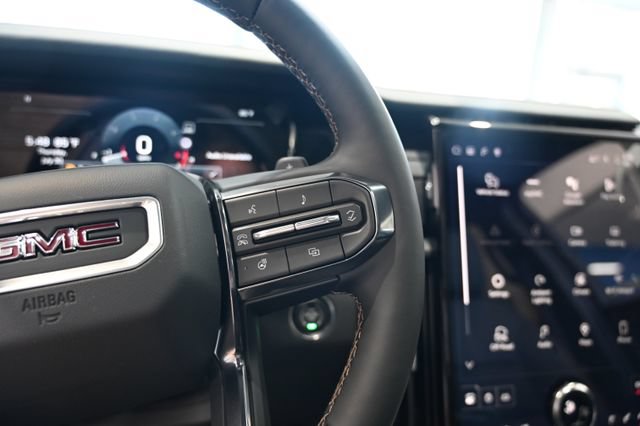 New 2026 GMC Acadia AT4 w/ Luxury Package AWD/4WD image 24