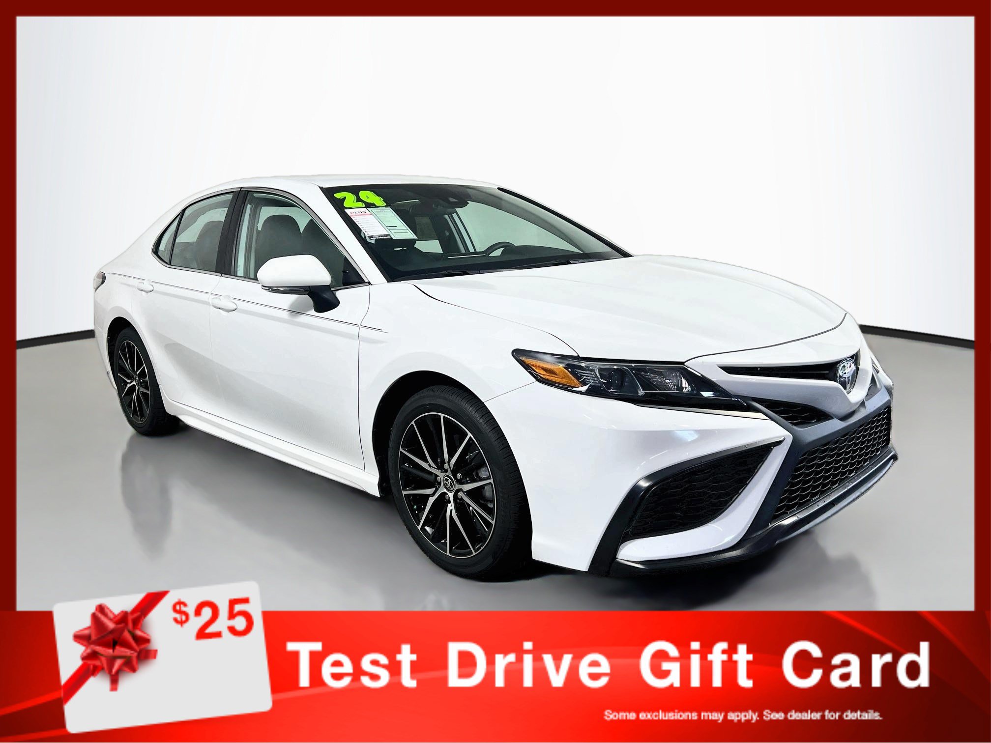 Used 2024 Toyota Camry SE