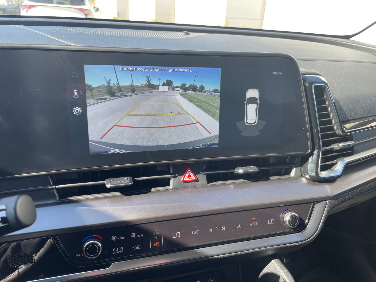 Used 2025 Kia Sportage EX image 21