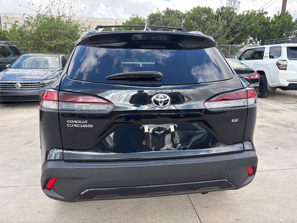New 2026 Toyota Corolla Cross LE FWD image 7