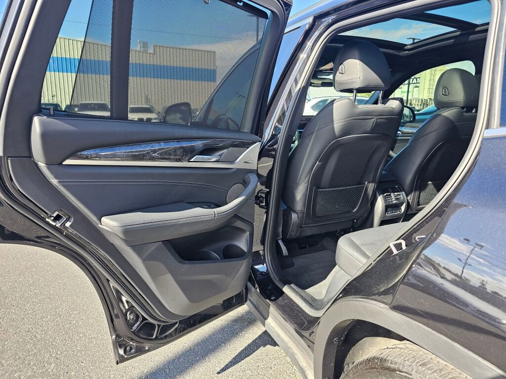 Used 2021 BMW X3 xDrive30i image 16