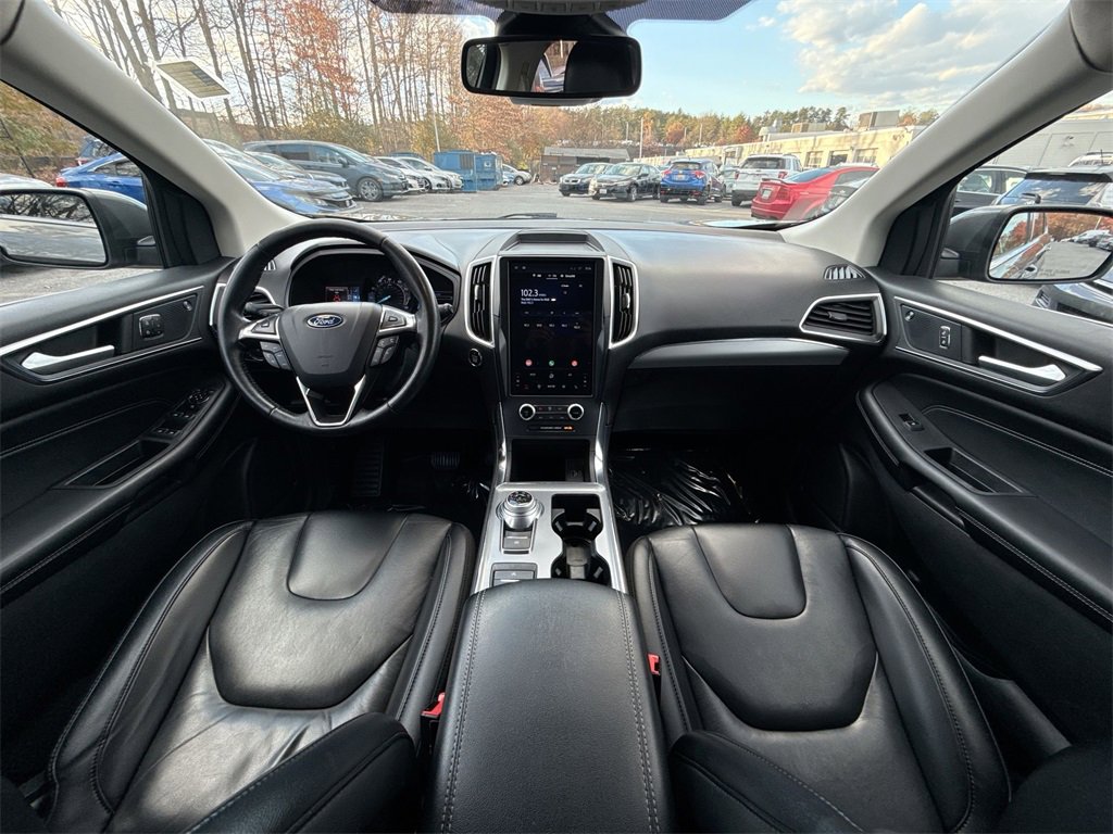 Used 2022 Ford Edge Titanium image 21