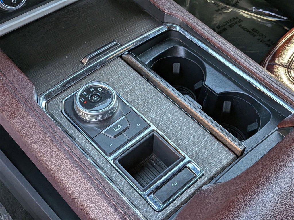 Used 2024 Ford Expedition Limited image 21