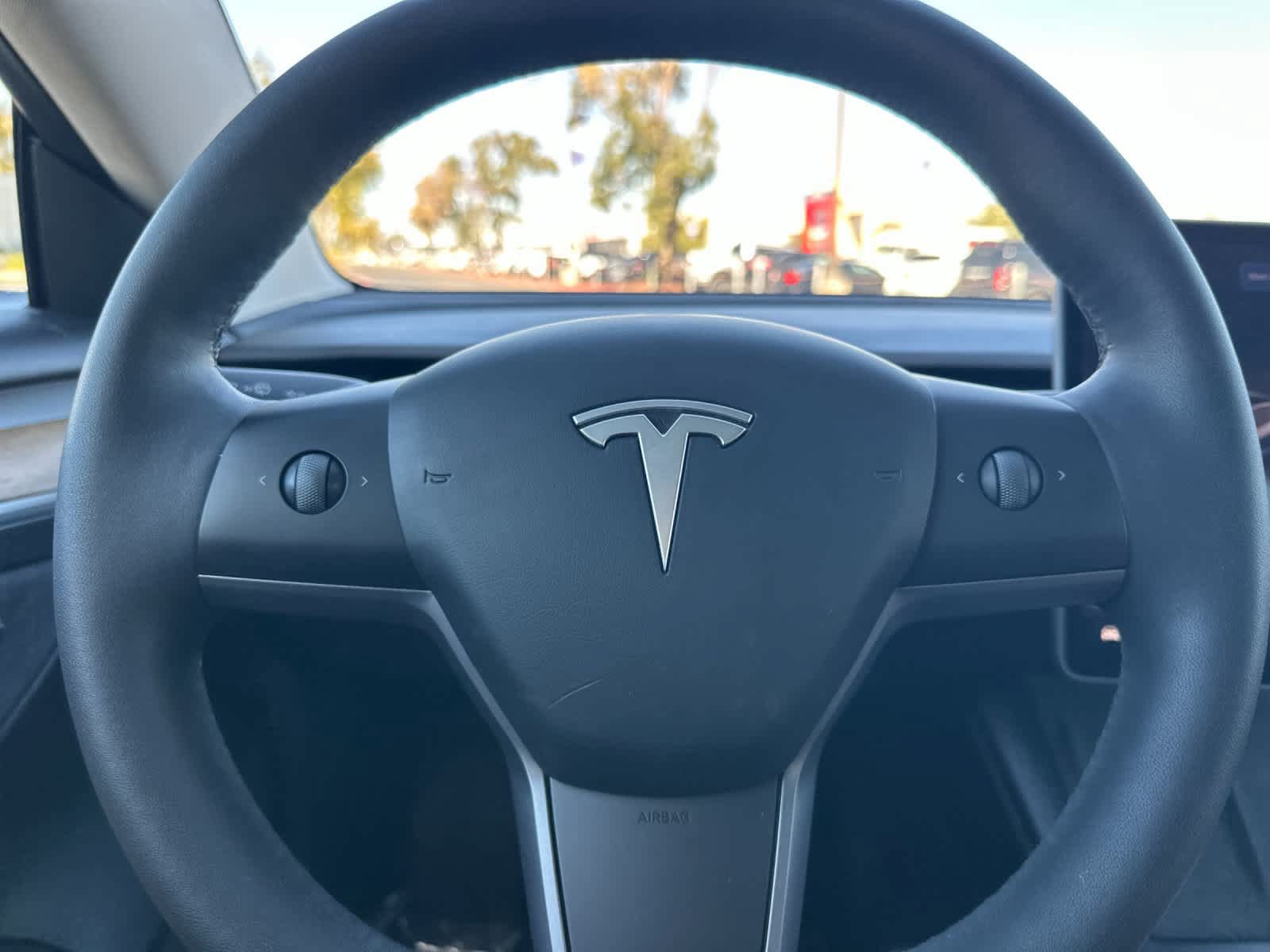 Used 2023 Tesla Model 3 Standard Range RWD image 23