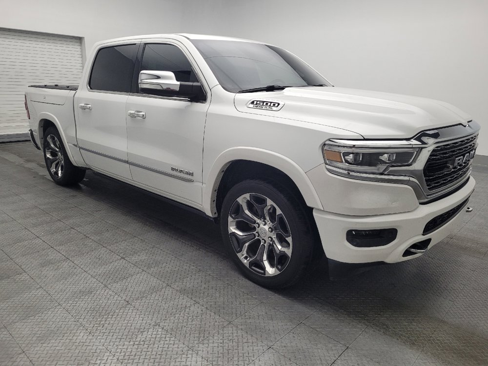 Used 2019 RAM 1500 Limited w/ Body Color Bumper Group image 13