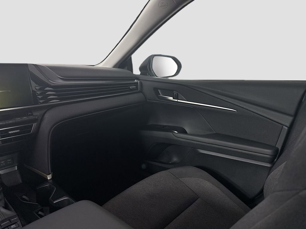 Certified 2025 Toyota Camry LE image 14