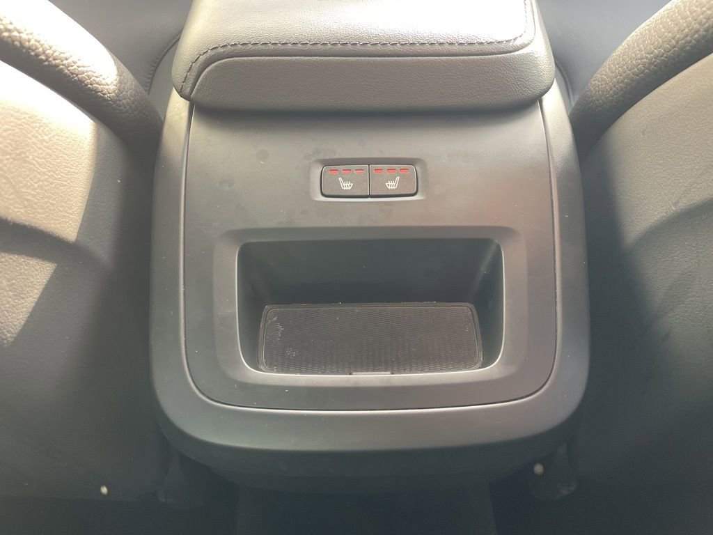 Certified 2023 Volvo XC60 B5 Plus w/ Climate Package image 22