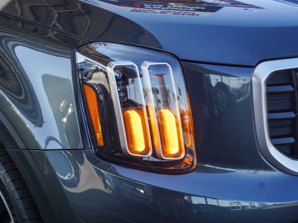 Used 2024 Kia Telluride SX image 11