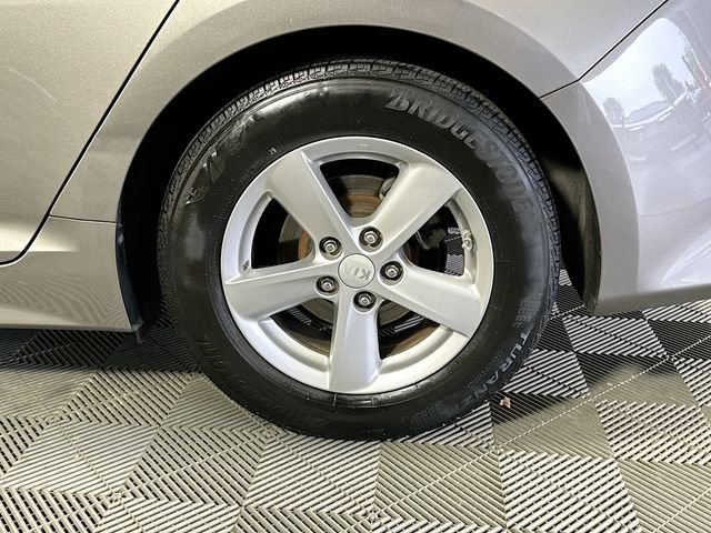 Used 2015 Kia Optima LX FWD image 28