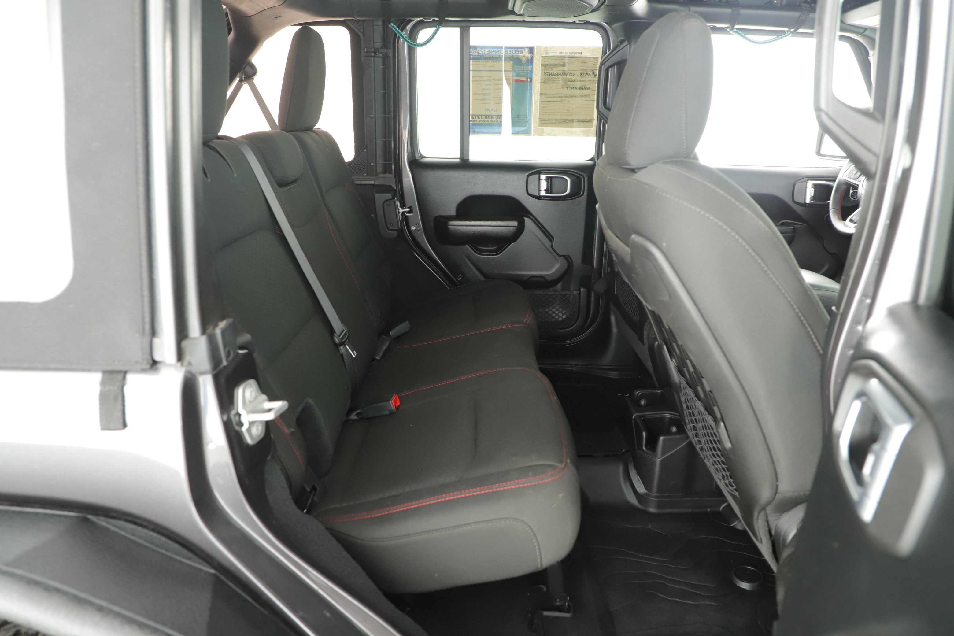 Used 2018 Jeep Wrangler Unlimited Rubicon image 14