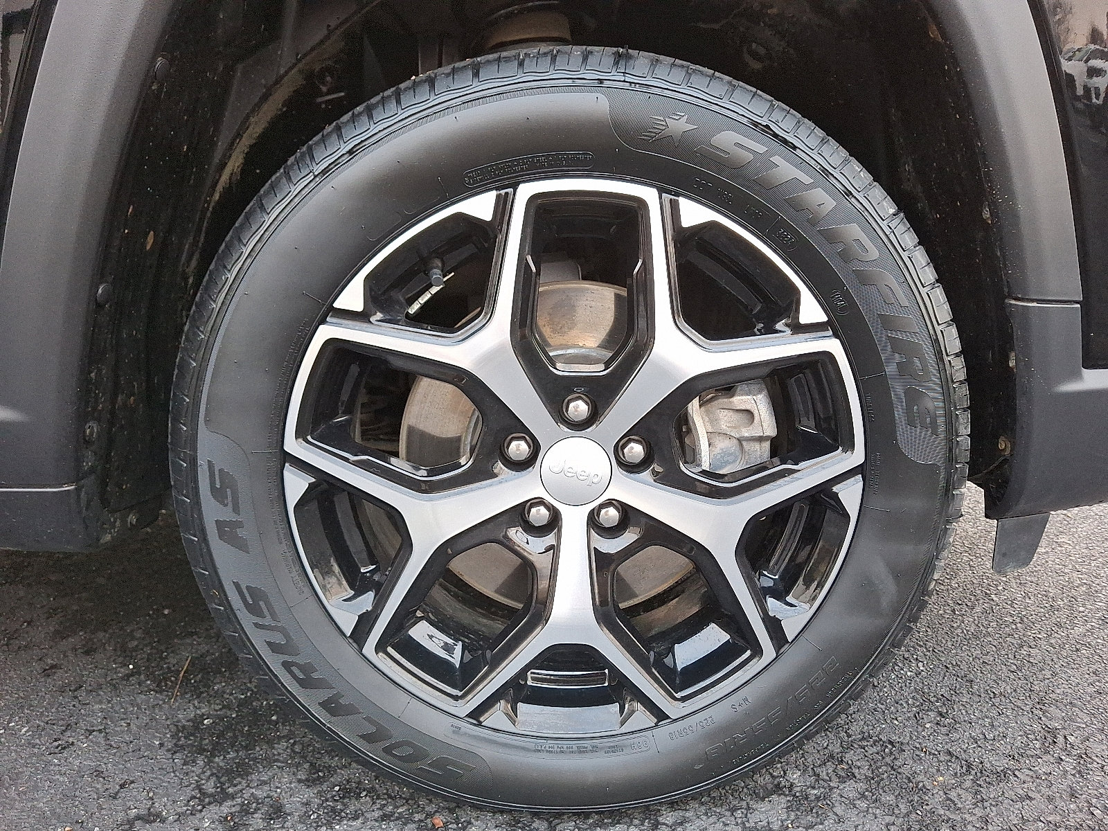 Certified 2024 Jeep Compass Limited image 8