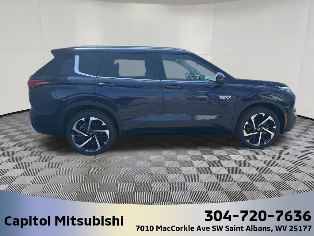 New 2025 Mitsubishi Outlander SEL image 10