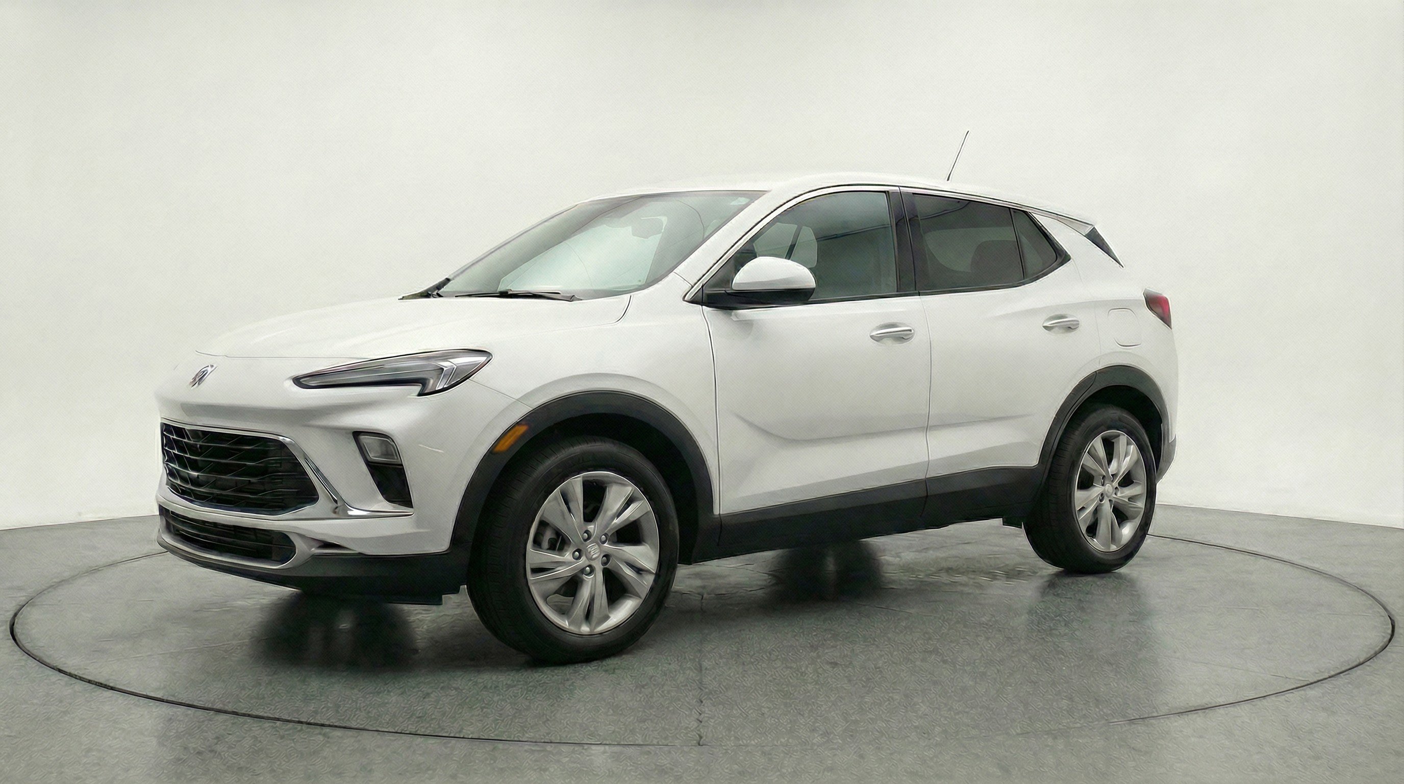 Used 2025 Buick Encore GX Preferred image 3