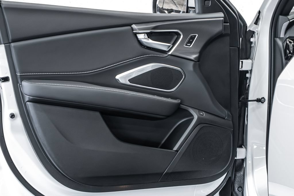 New 2026 Acura RDX SH-AWD image 17