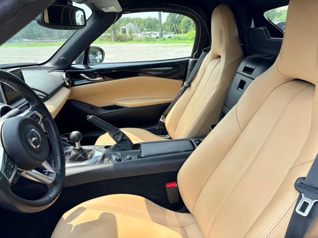 Used 2016 MAZDA MX-5 Miata Grand Touring RWD image 6