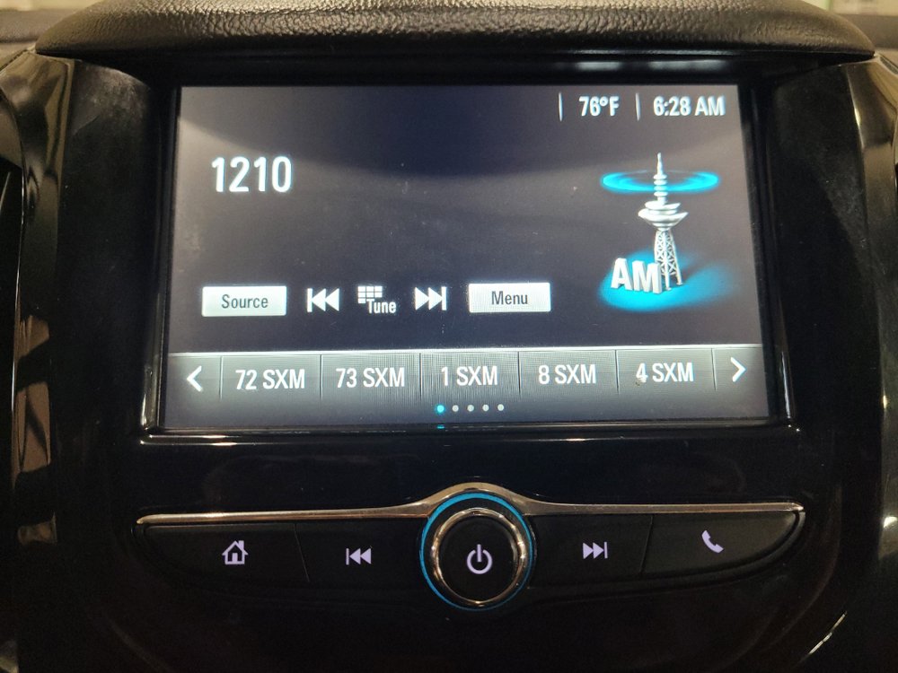 Used 2018 Chevrolet Cruze Premier FWD image 25