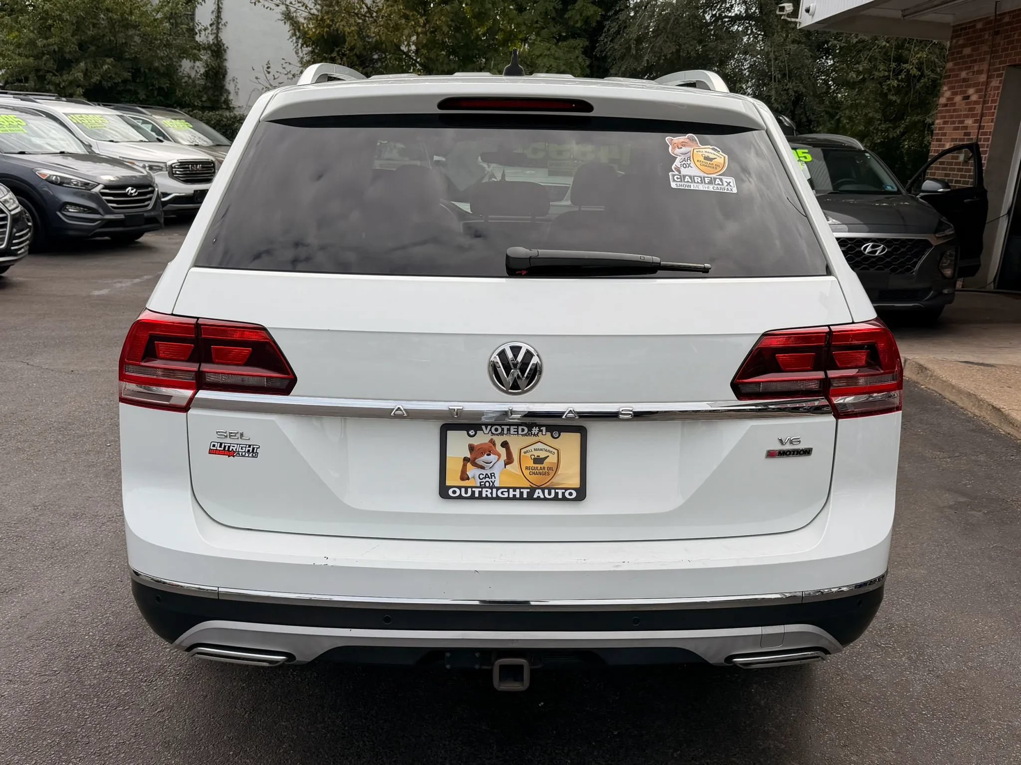 Used 2018 Volkswagen Atlas SEL AWD/4WD image 3