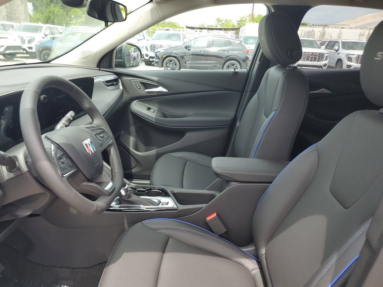 New 2026 Buick Encore GX Sport Touring FWD image 18