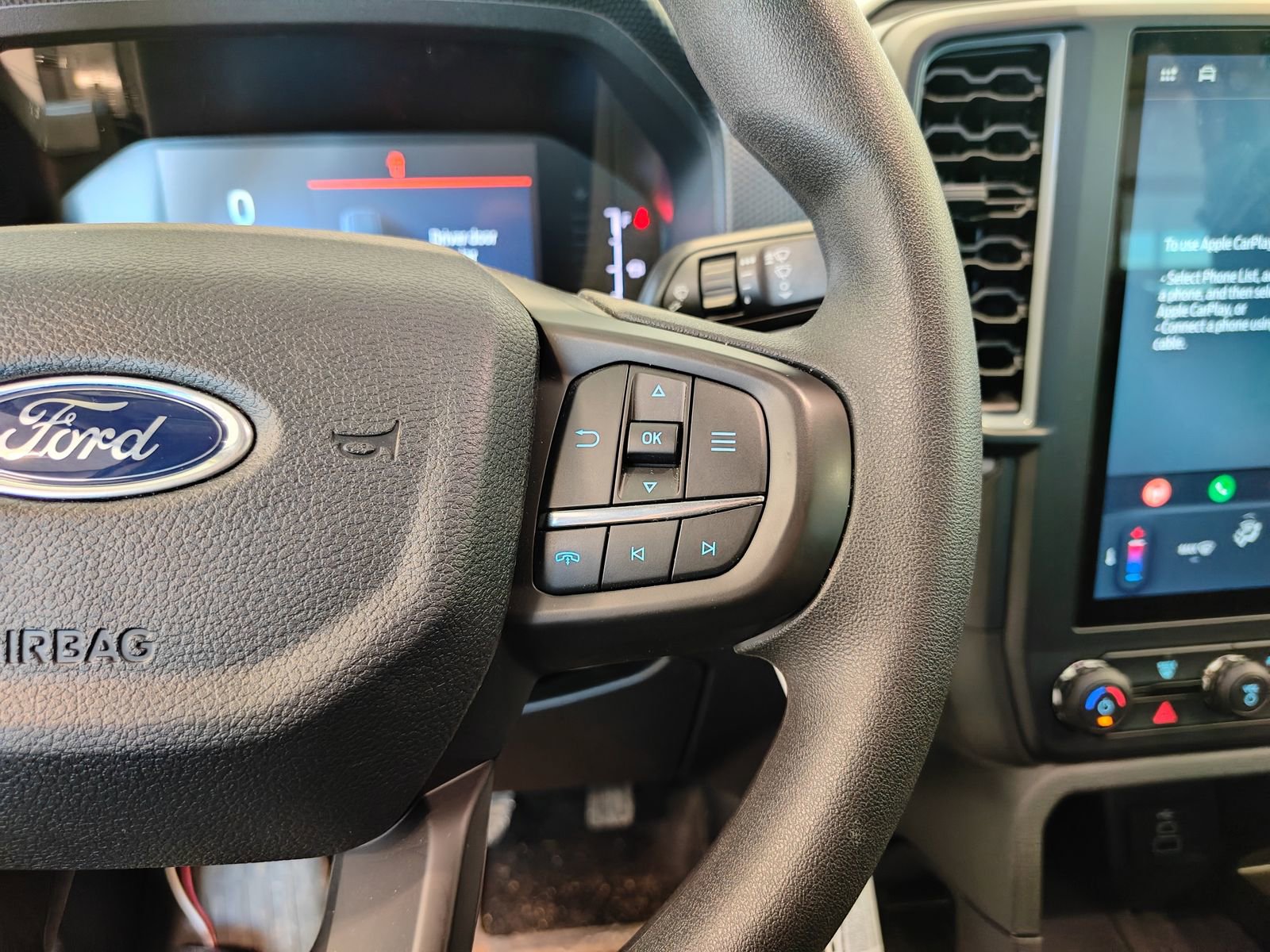 Used 2025 Ford Ranger XL w/ Trailer Tow Package image 13