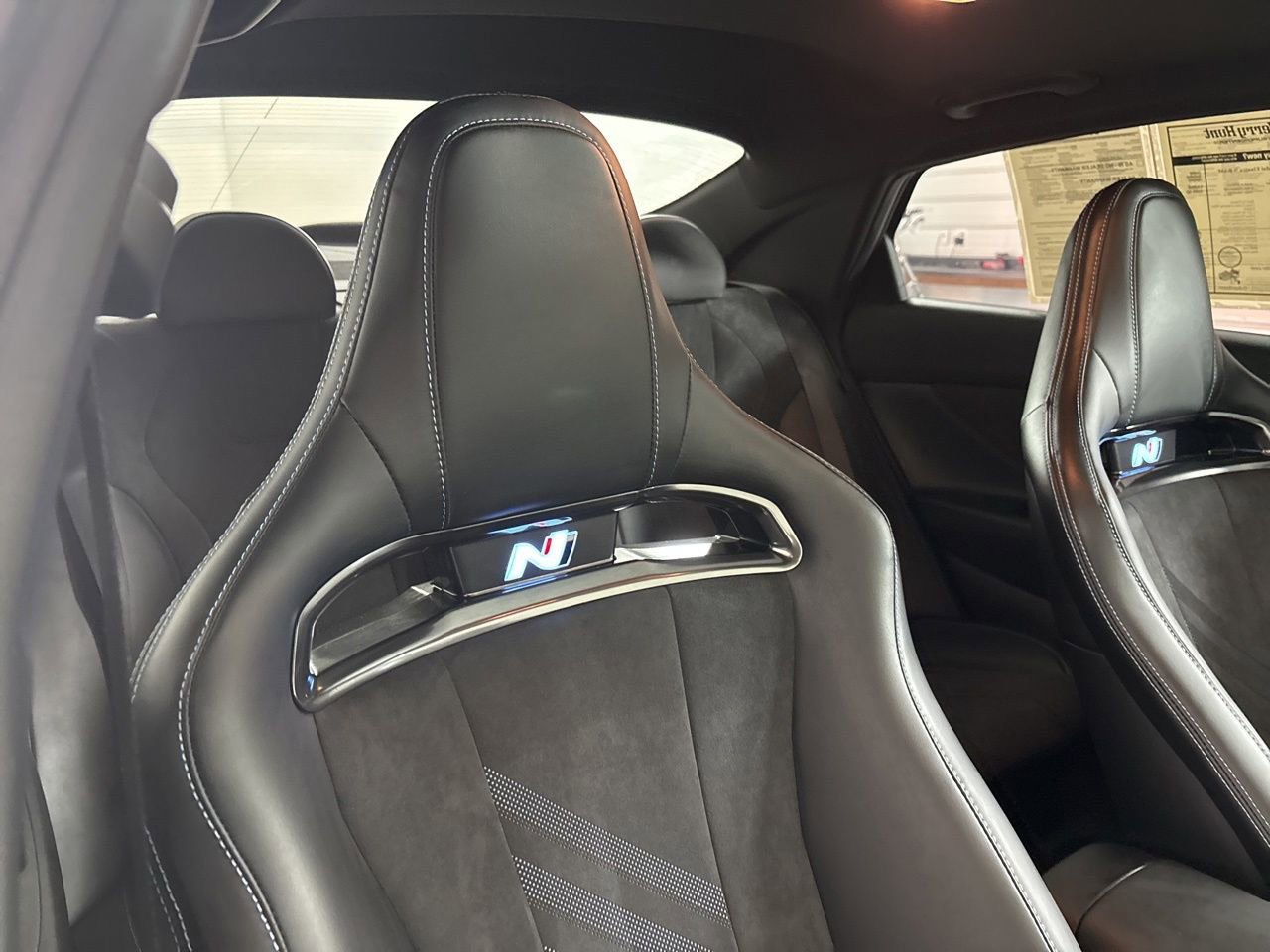 Used 2025 Hyundai Elantra N image 32