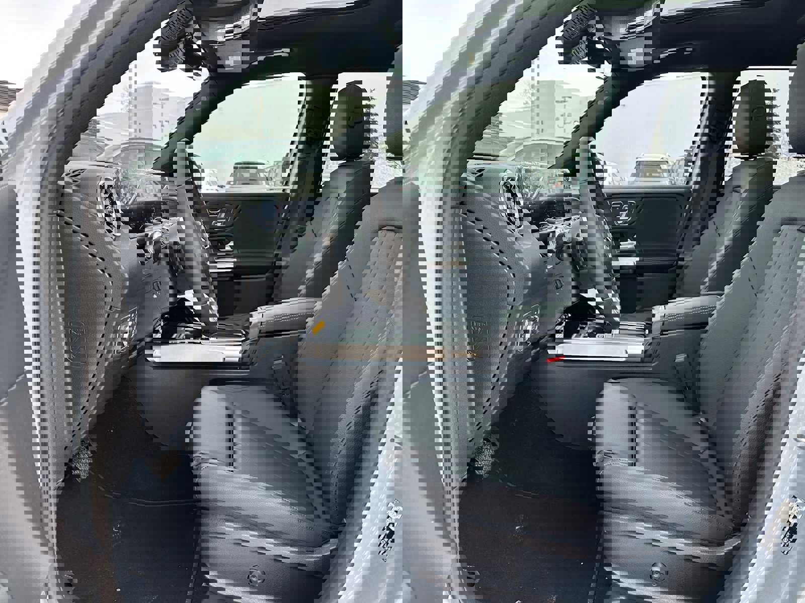 Used 2026 Mercedes-Benz GLB 250 4MATIC image 20